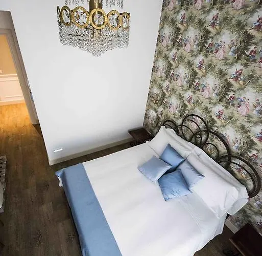 Adelina Hotel 3*